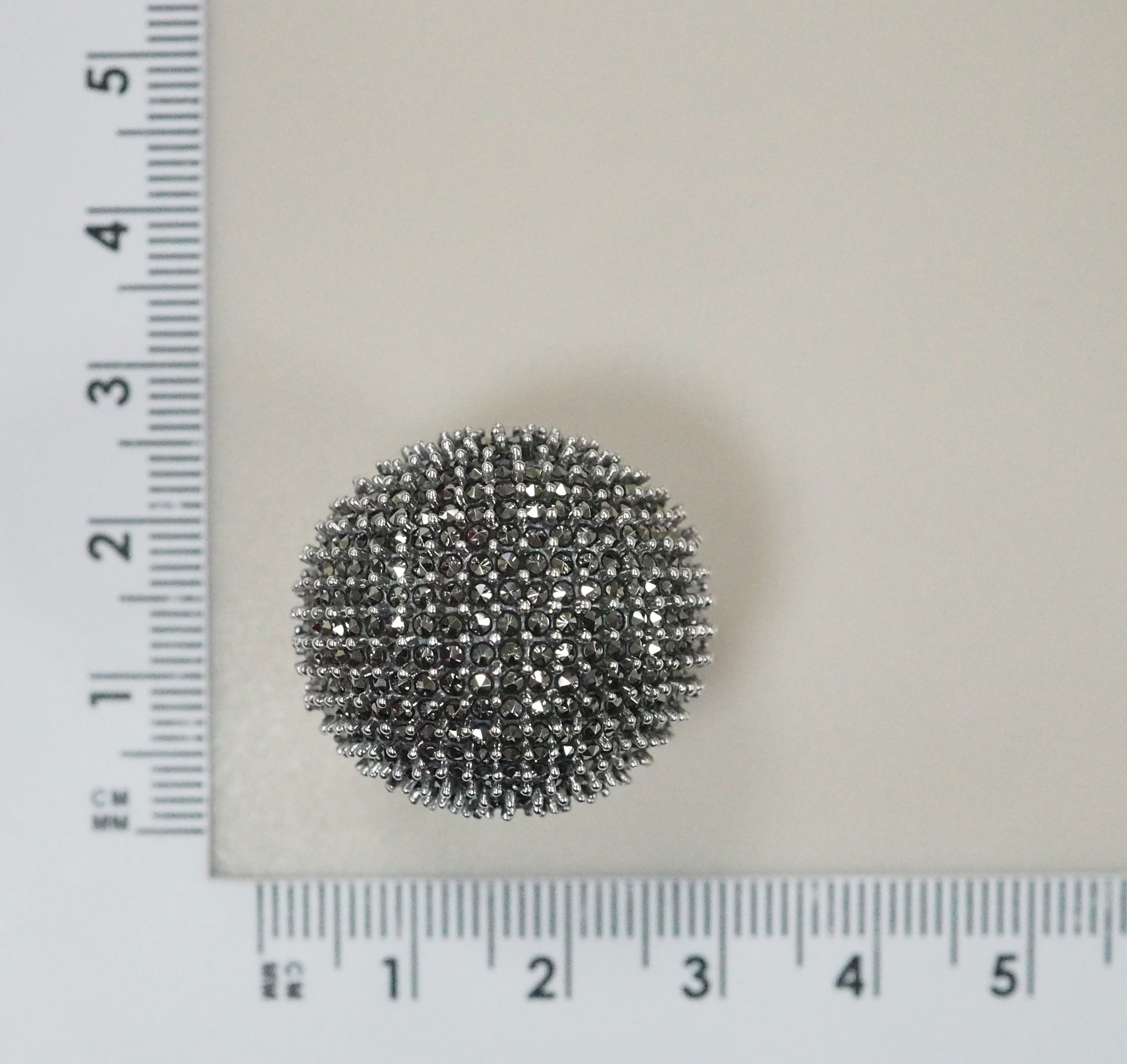 Серебряное кольцо с марказитами